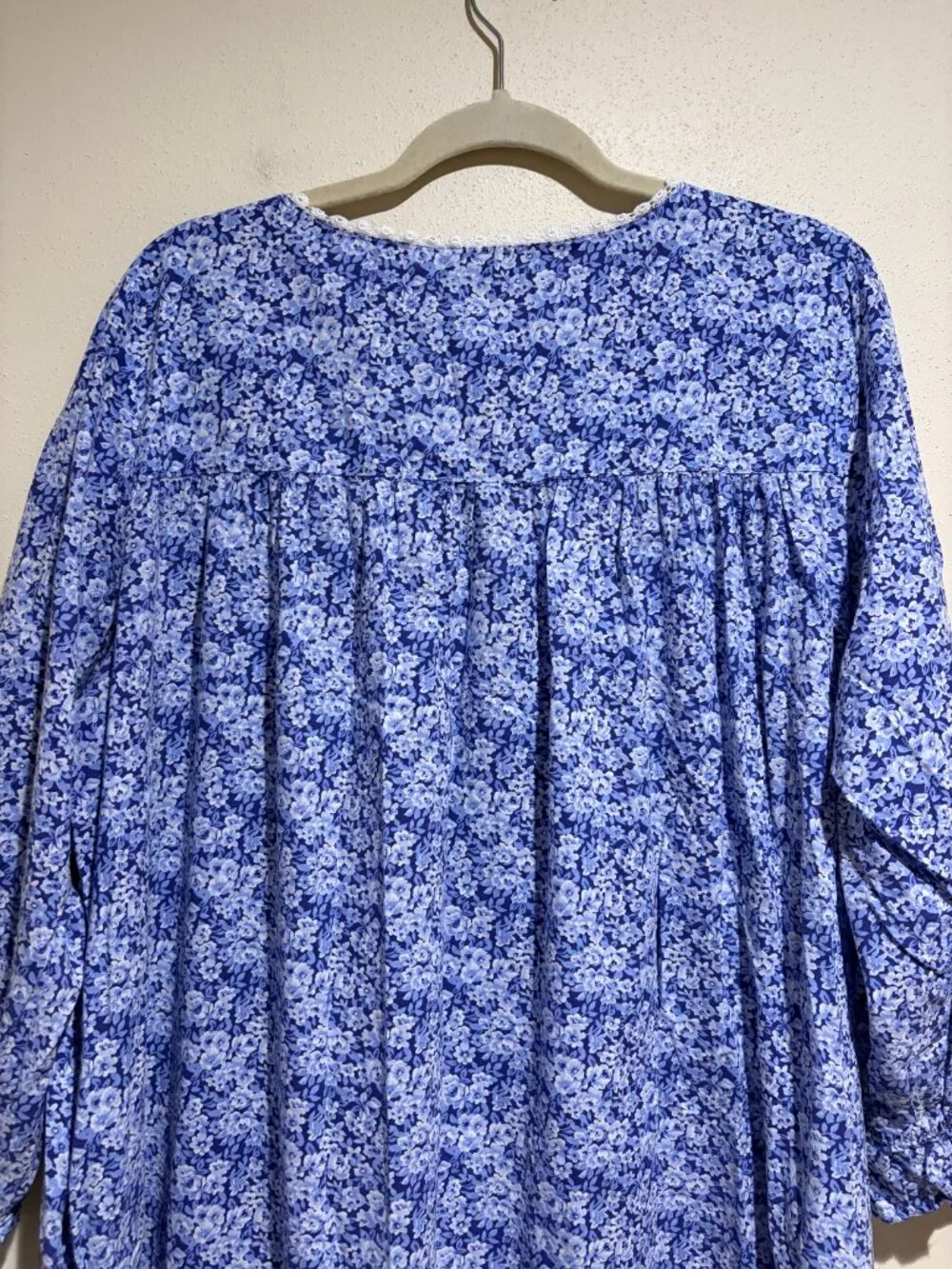 Eileen West Cotton Lawn Ballet Long Nightgown Blue Floral